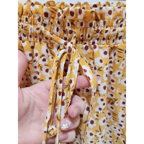 Womens Medium Yellow Mini Skirt Floral Tierd Ruffle Crinkle Smocked Cottage - Picture 7 of 15